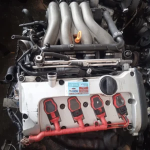 AUDI A4 2L ALT SILVER COVER MOTOR ENGINE