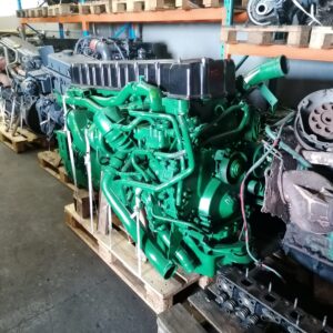 Volvo D12 Truck Engine